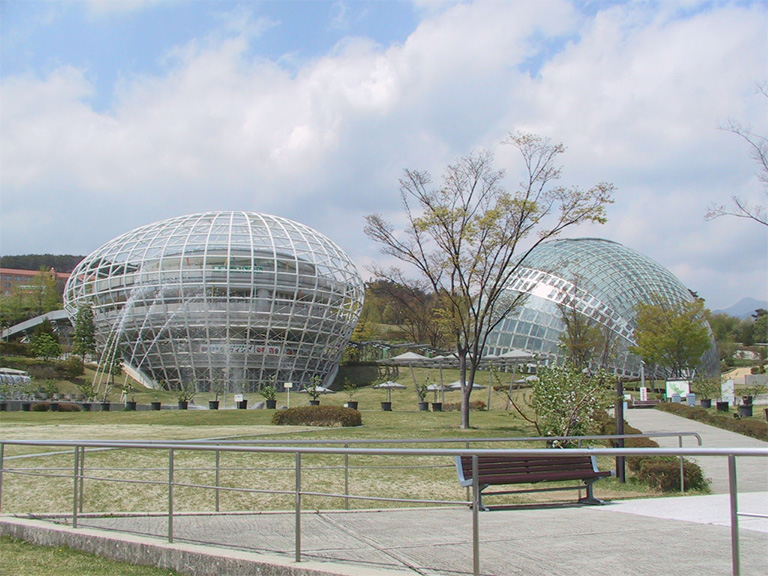 ⑦	笛吹川フルーツ公園